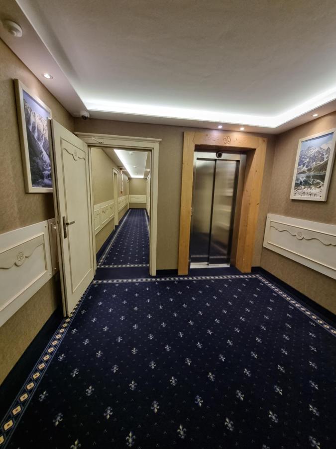 Hotel Carlina Bialka Tatrzanska Exterior photo